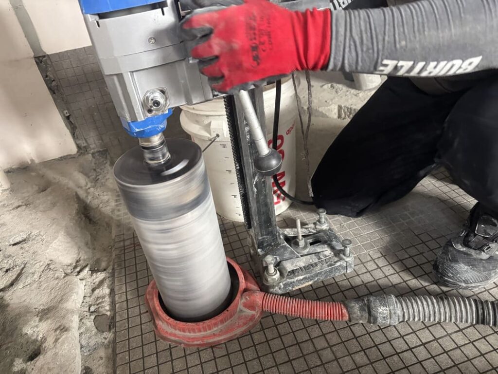 
コアボーリング・ホルソー工事
